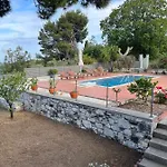 ヴィラ Ouranos In Pefkias