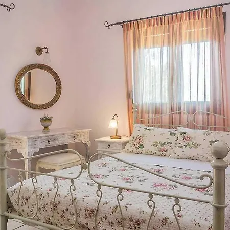 Ouranos In Pefkias *