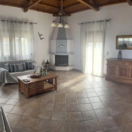 Ouranos In Pefkias * Skopelos