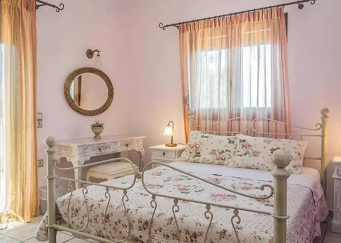 Ouranos In Pefkias *