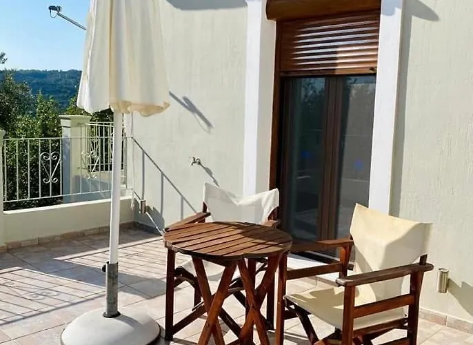 Ouranos In Pefkias * Città di Skopelos